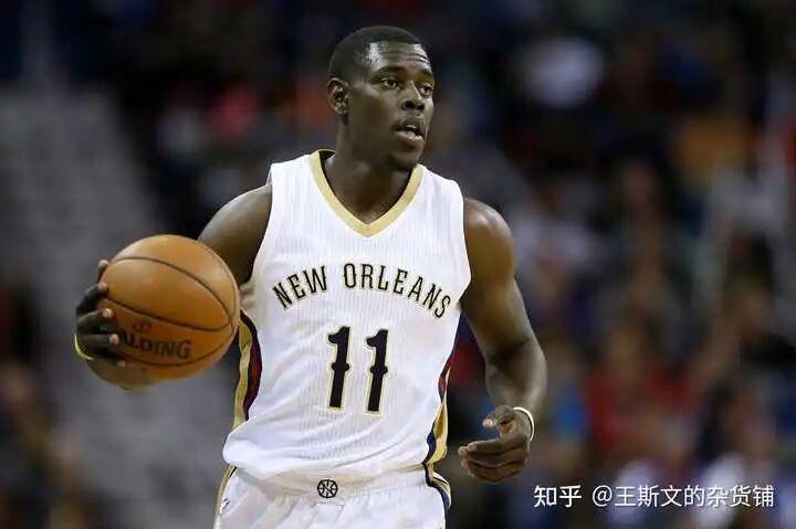 足球直播平台-你觉得NBA近十年来，防守能力最强的外线和内线球员分别是谁？