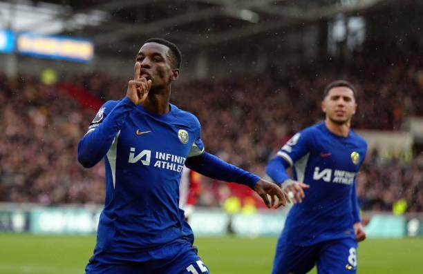 1709428121936072085.jpg 切尔西绝平仍原地踏步,波切蒂诺生日被球迷喊滚蛋