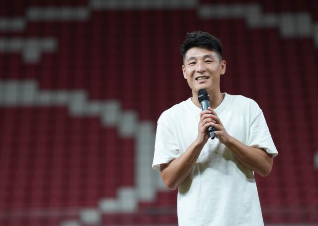 体育赛事直播-【中超夏窗】海港包揽内外援标王 保级区冰火两重天