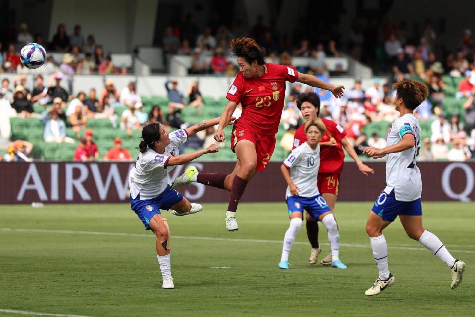 赛事数据分析-亚足联前瞻半决赛：中国女足攻防占优，小心东道主快攻，王霜缺席